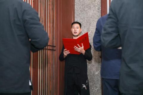 罗湖区人大常委副主任谭会茹一行莅临豪门国际调研