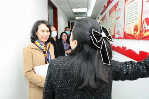 罗湖区人大常委副主任谭会茹一行莅临豪门国际调研